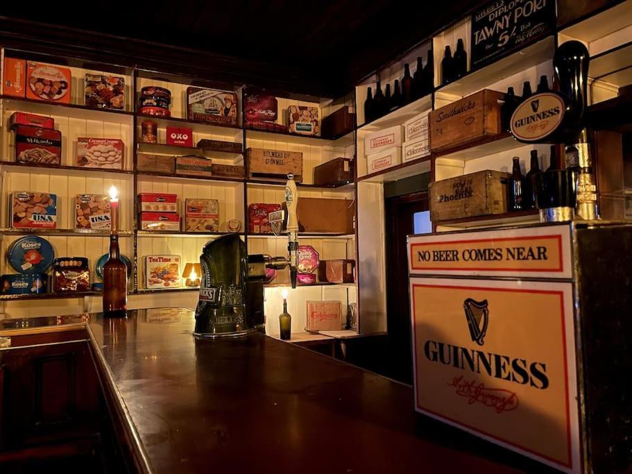 Tw O Connell Old World Irish Pub Villa Cahersiveen Bagian luar foto